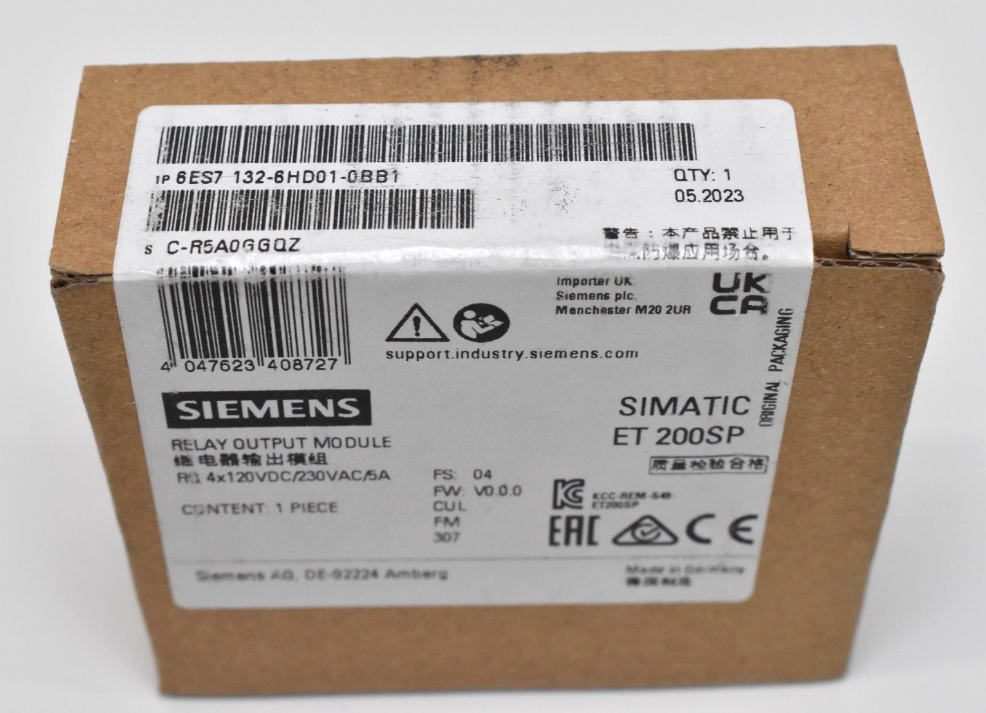 NEW SIEMENS 6ES7132-6HD01-0BB1 Relay Output Module