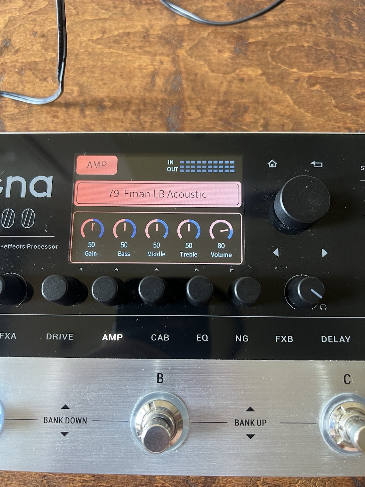 Donner Arena 2000 Multi-Effects Amp Modeling Reverb Delay Digital Guitar