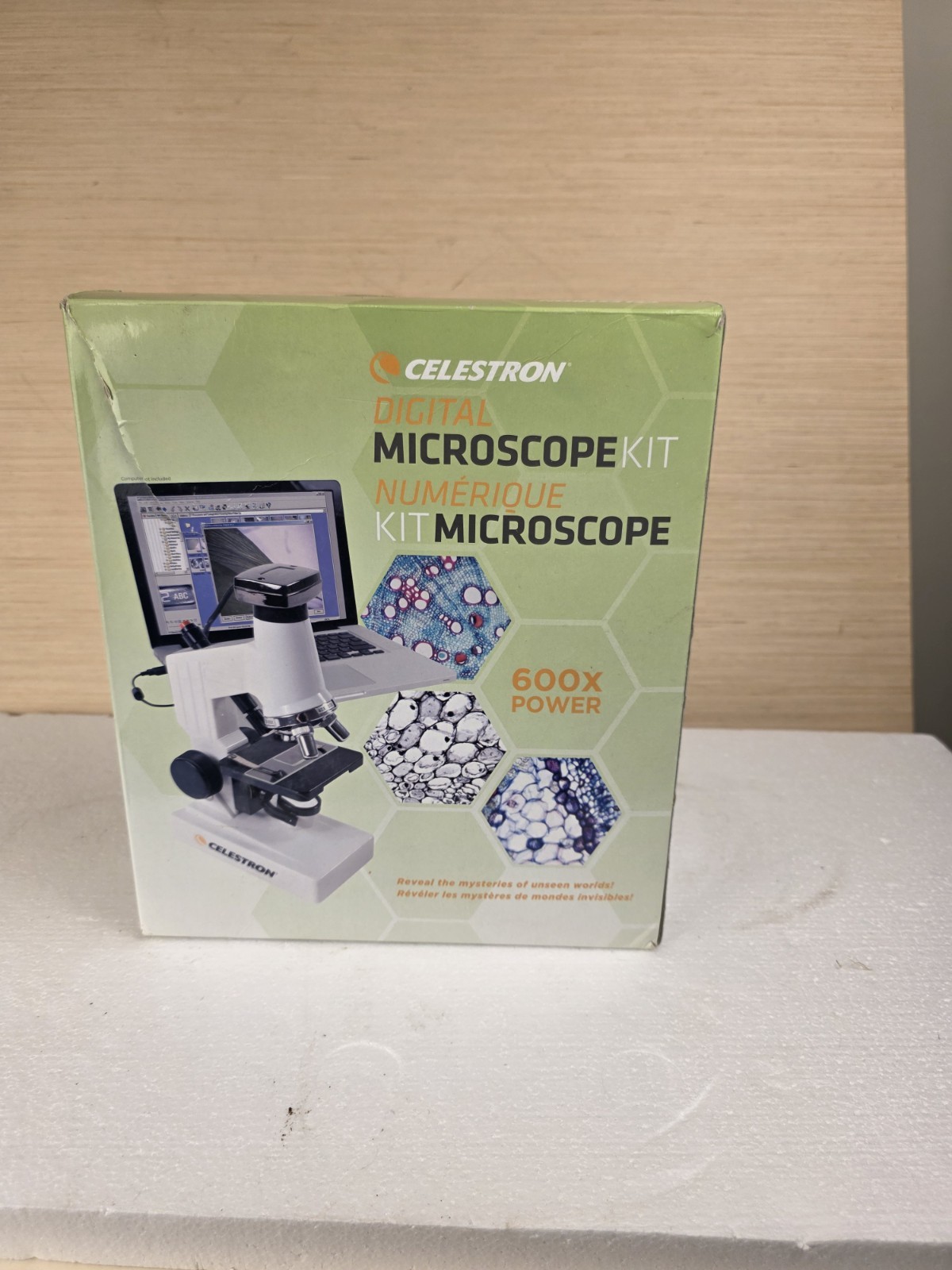 Celestron Digital Microscope Kit Model 44320 600X
