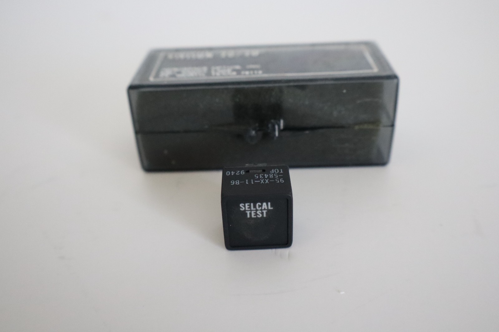 Vivisun 20/20 Aerospace Optics 95-XX-11-B6-58435 SELCAL TEST (15 Available)