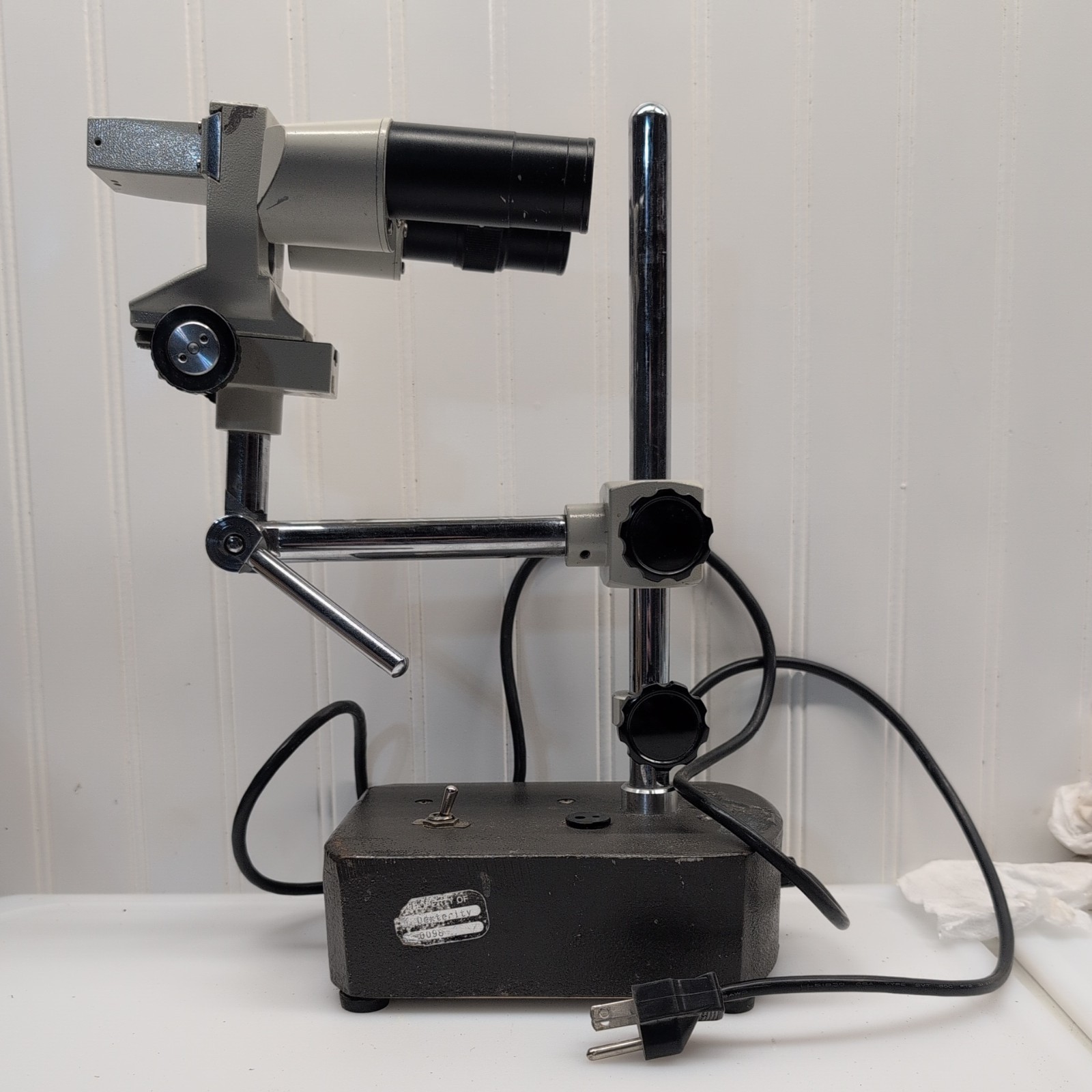 Meiji Techno BM Stereo Microscope Head WIth 2x W10X Eyepieces Parts Only