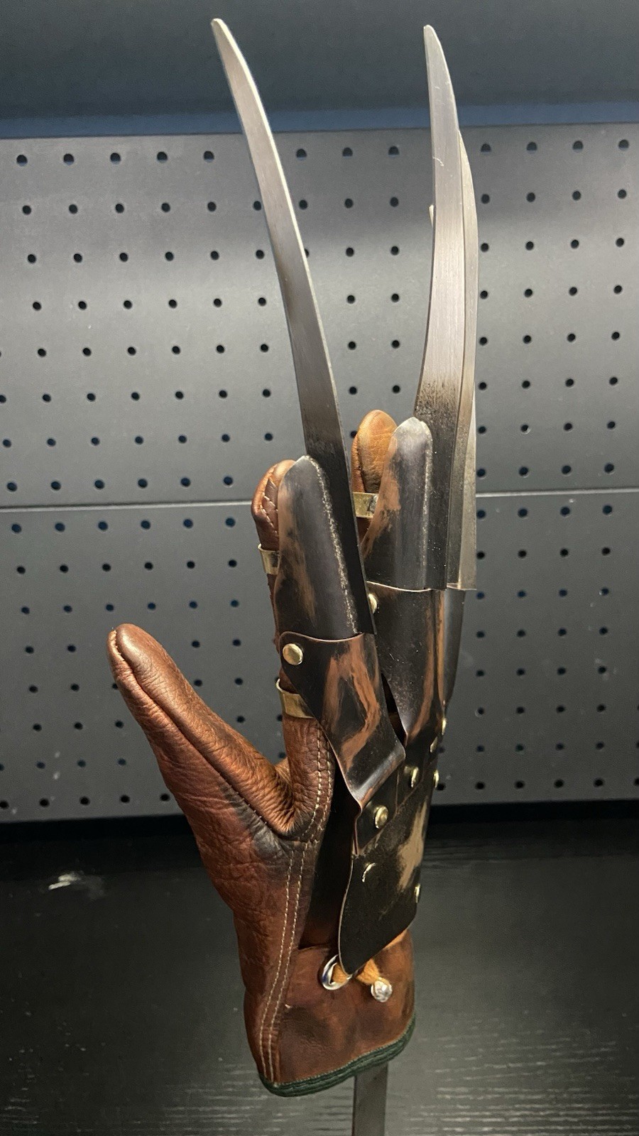 Part 3 Freddy Krueger Glove (Size Medium)
