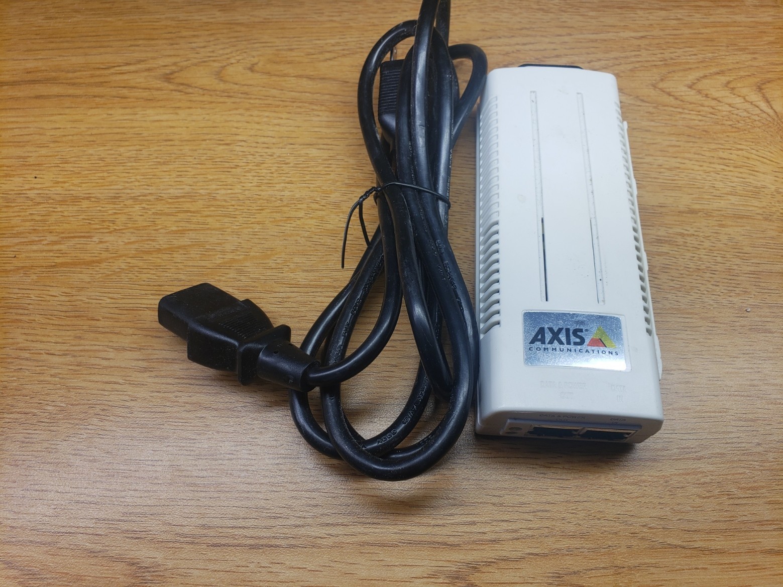 Axis POE Injector Midspan 1-port  Model 0226-001