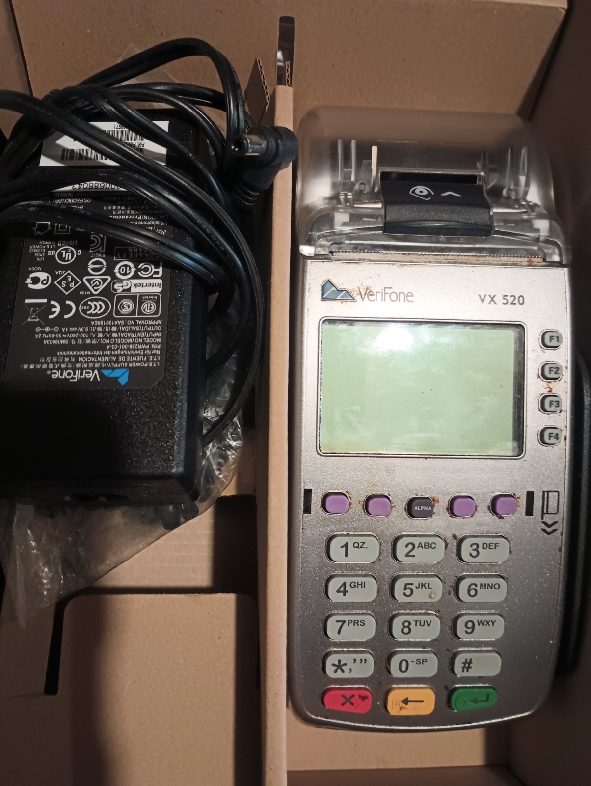 Verifone VX520 POS Credit Card Machine Terminal Reader