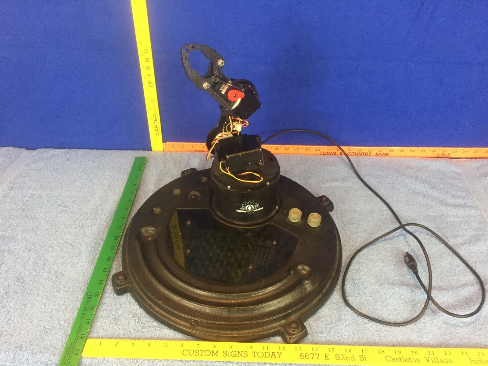 Pitsco Sam Trainer Board w/ Synergistic Automated Manipulator Robotic Arm