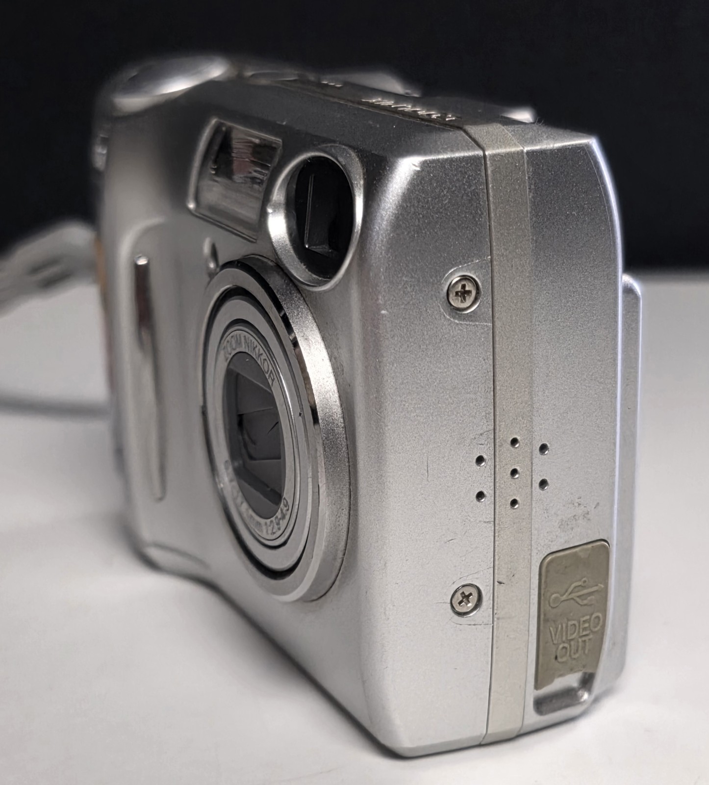 Nikon Digital Camera Coolpix 4600 4.0MP Silver Tested