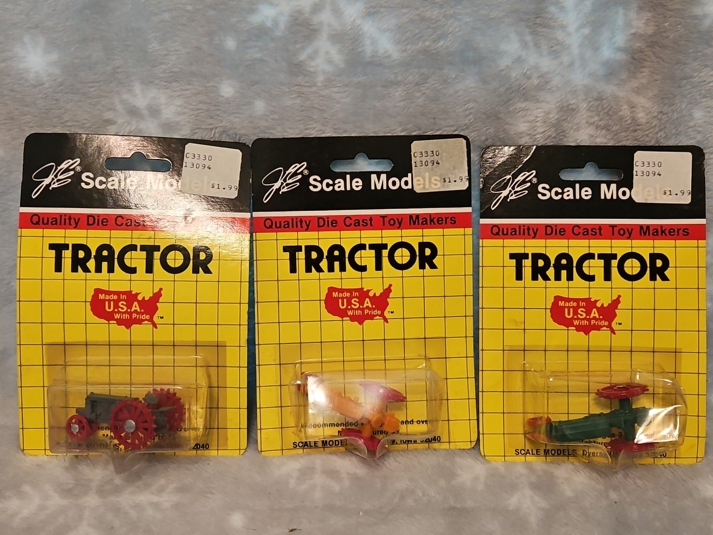 Lot Of 3 JE Scale Models Die Cast Tractors Made In USA