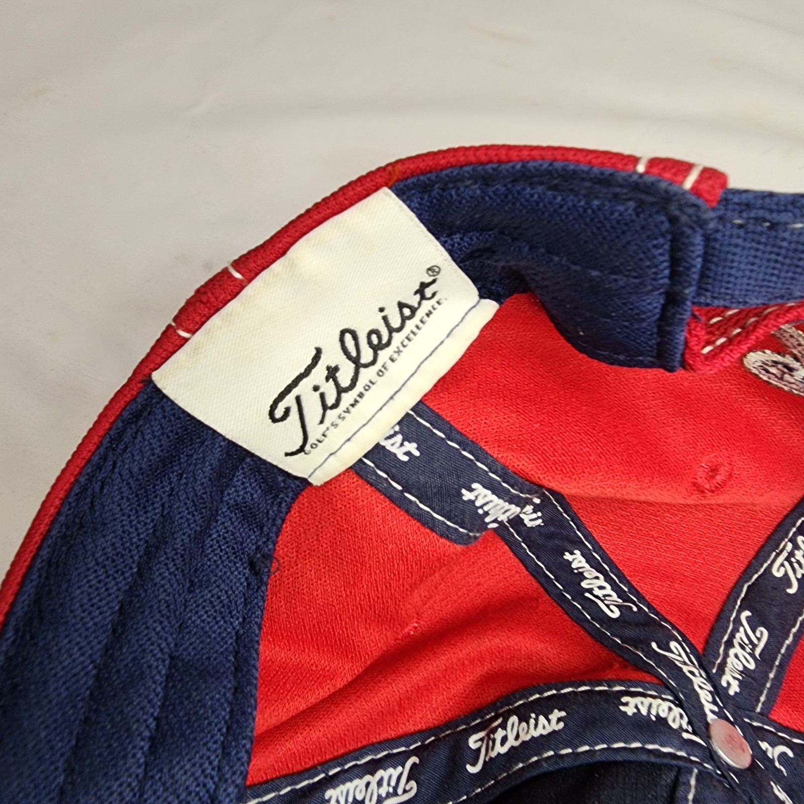TITLEIST Golf Red/White/Blue Adjustable Strapback Sot-Top "Dad" Hat Cap EUC