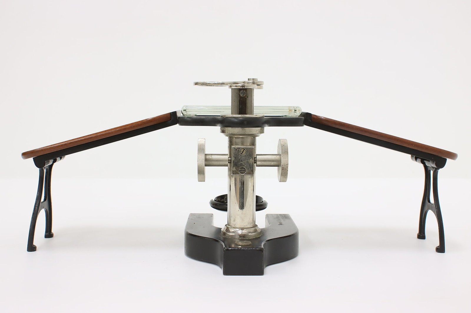 Bausch Antique Iron Laboratory Dissection Microscope & Case #56877