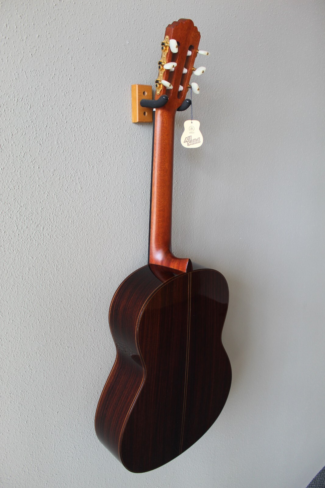 Brand New Yamaha GC22C Nylon String Classical Guitar with Softshell Case