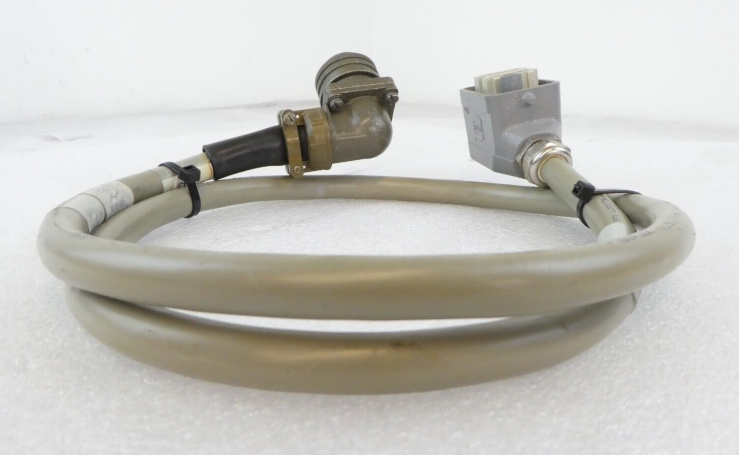 AMAT Applied Materials 0150-07713 Ozone Generator AC Cable Working Surplus