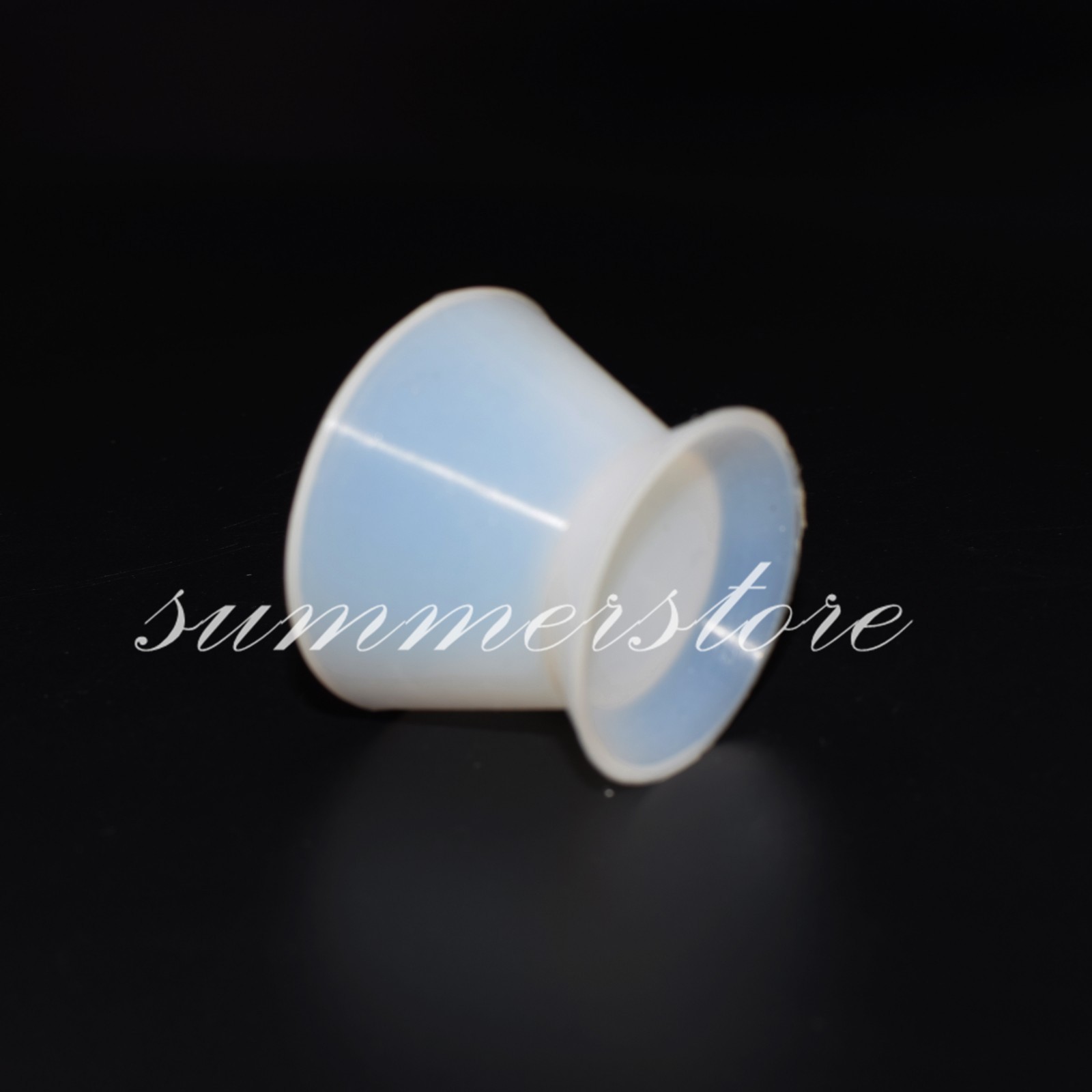 1Pc Dental Silicone Mixing Acrylic Suction Cup Bottom Flexible Stick Size Medium