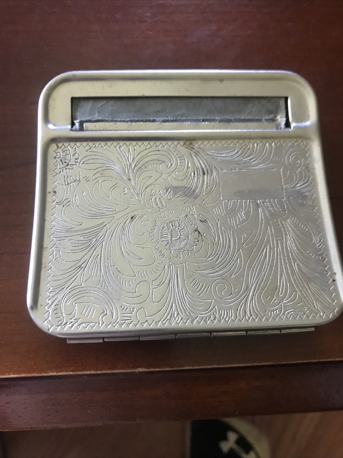 Vintage cigarette rolling machine. Nulite Brand
