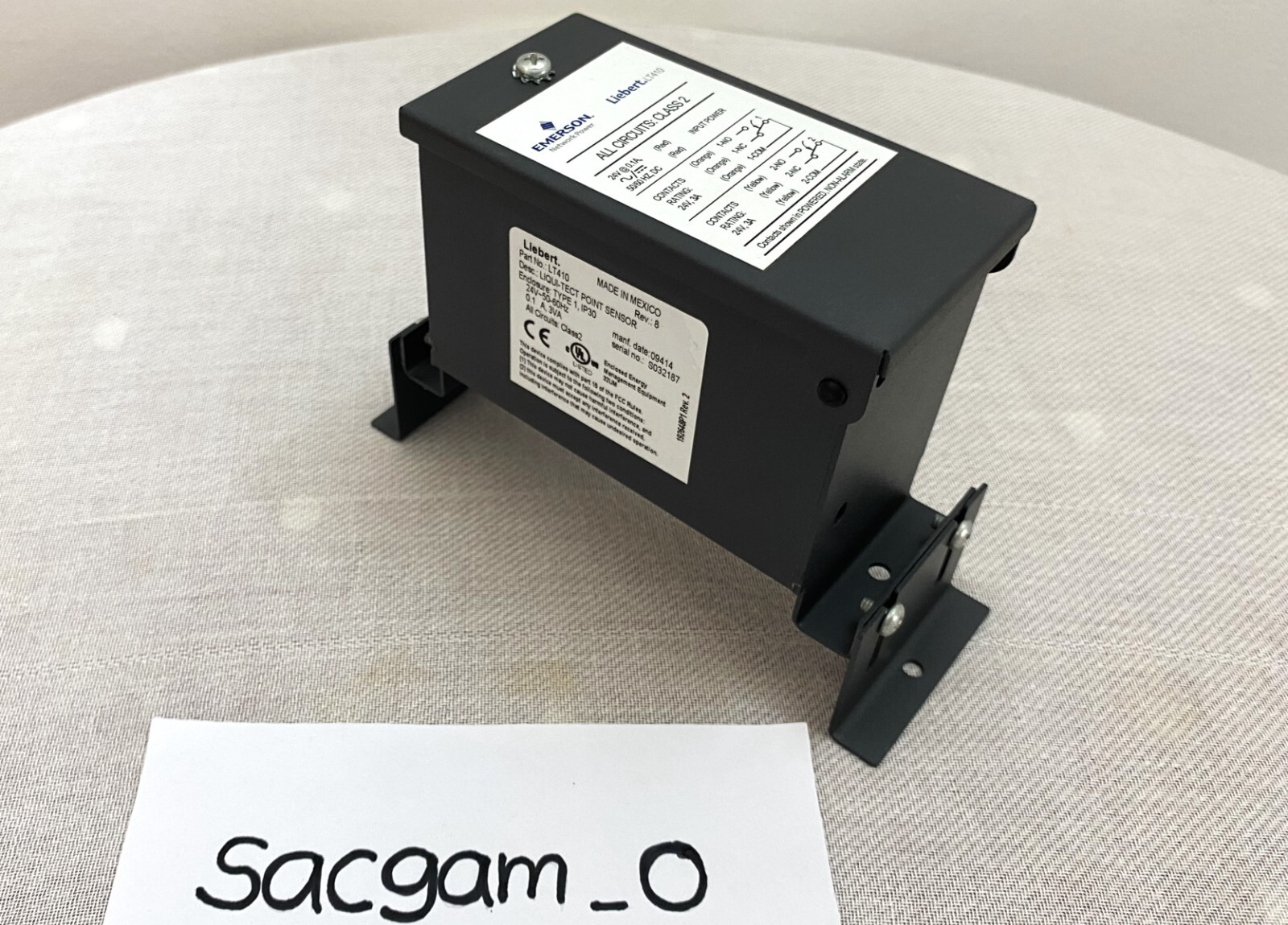 EMERSON Liebert Liqui-Tect 410 (LT410) Point Leak Detection Sensor.