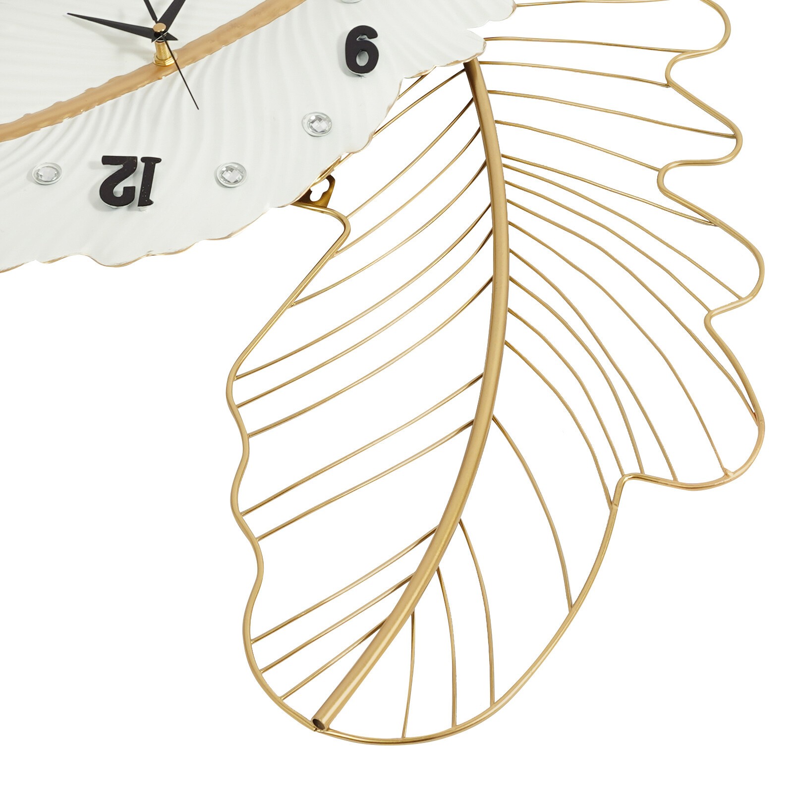 Feather-Shaped Wall Clock - Modern Design for Indoor & Outdoor Use