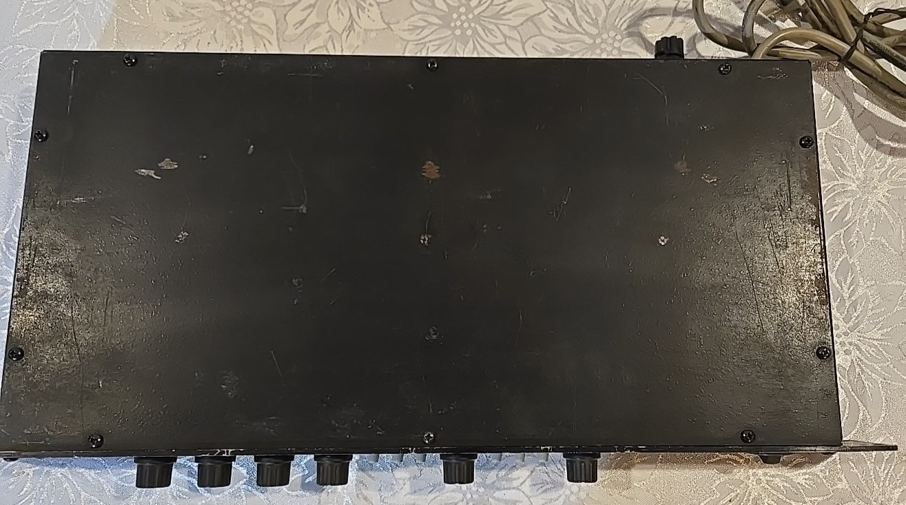 Alesis XT:c Digital Reverb Effects Processor FX Rack