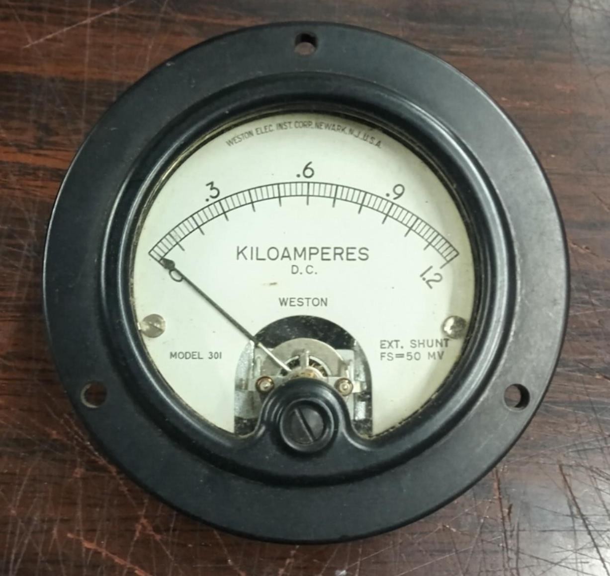 Vintage Weston 0-1.2kA DC Kiloamperes Panel Meter Model 301 Ext. Shunt 50MV