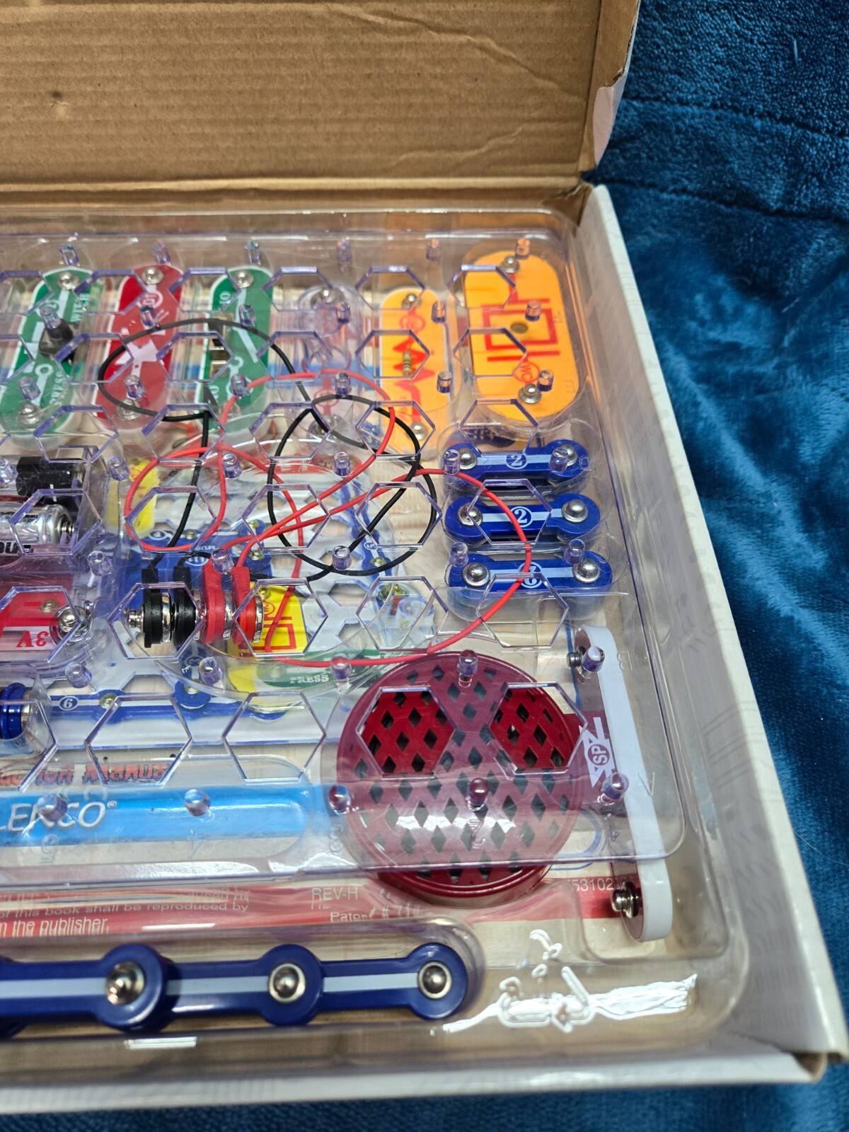 Electronics Discovery Kit STEM Snap Circuits Jr. SC-100