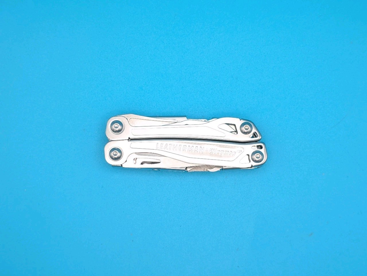 LEATHERMAN WINGMAN MULTI-TOOL! FAST SHIPPING!