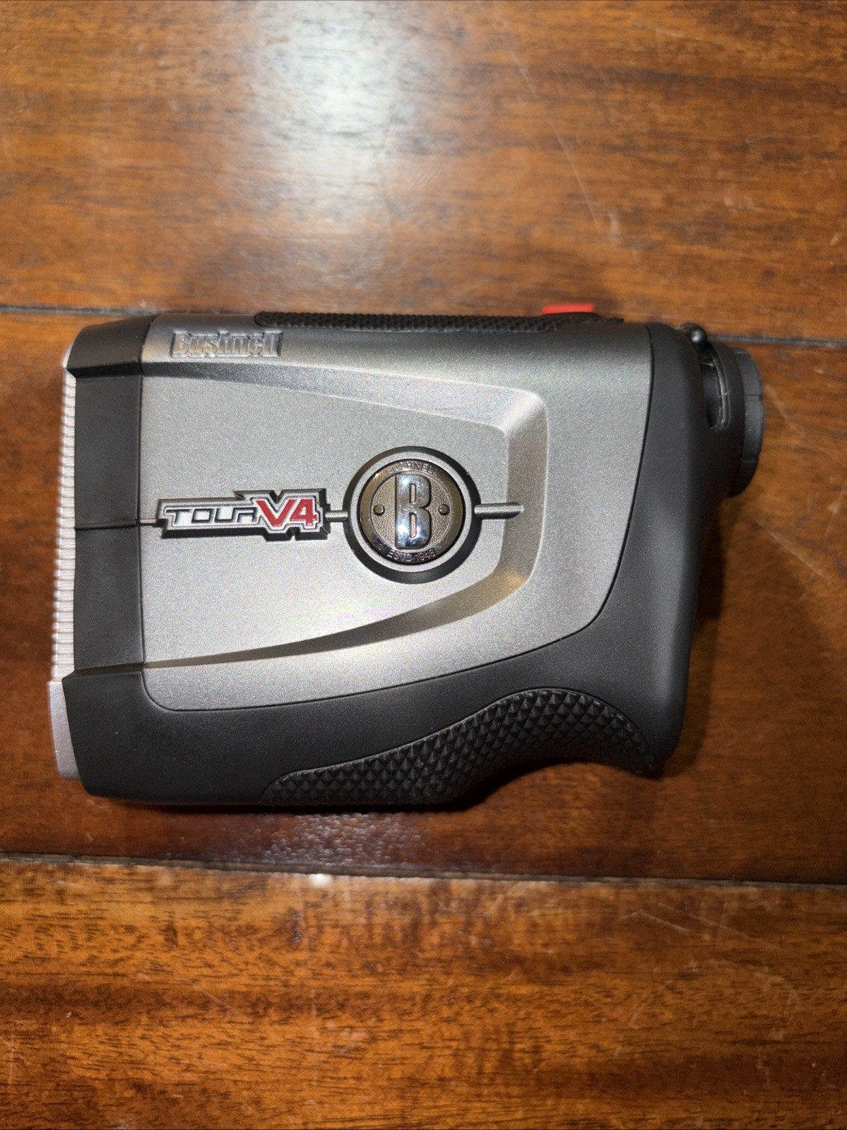 Bushnell Tour V4 Golf Laser Rangefinder Battery Included Sleeve Included 043634