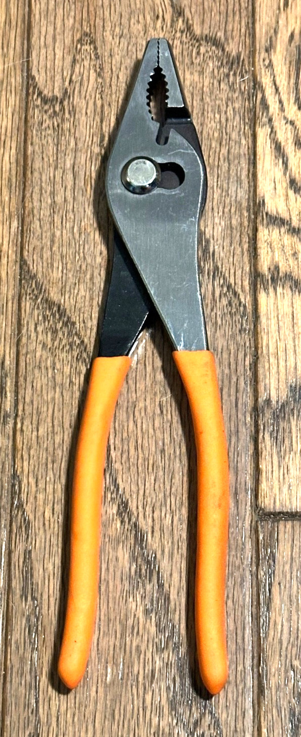 MATCO Tools Slip Joint Duck Angle Wire Cutter Needle Nose Pliers Orange 8" Long
