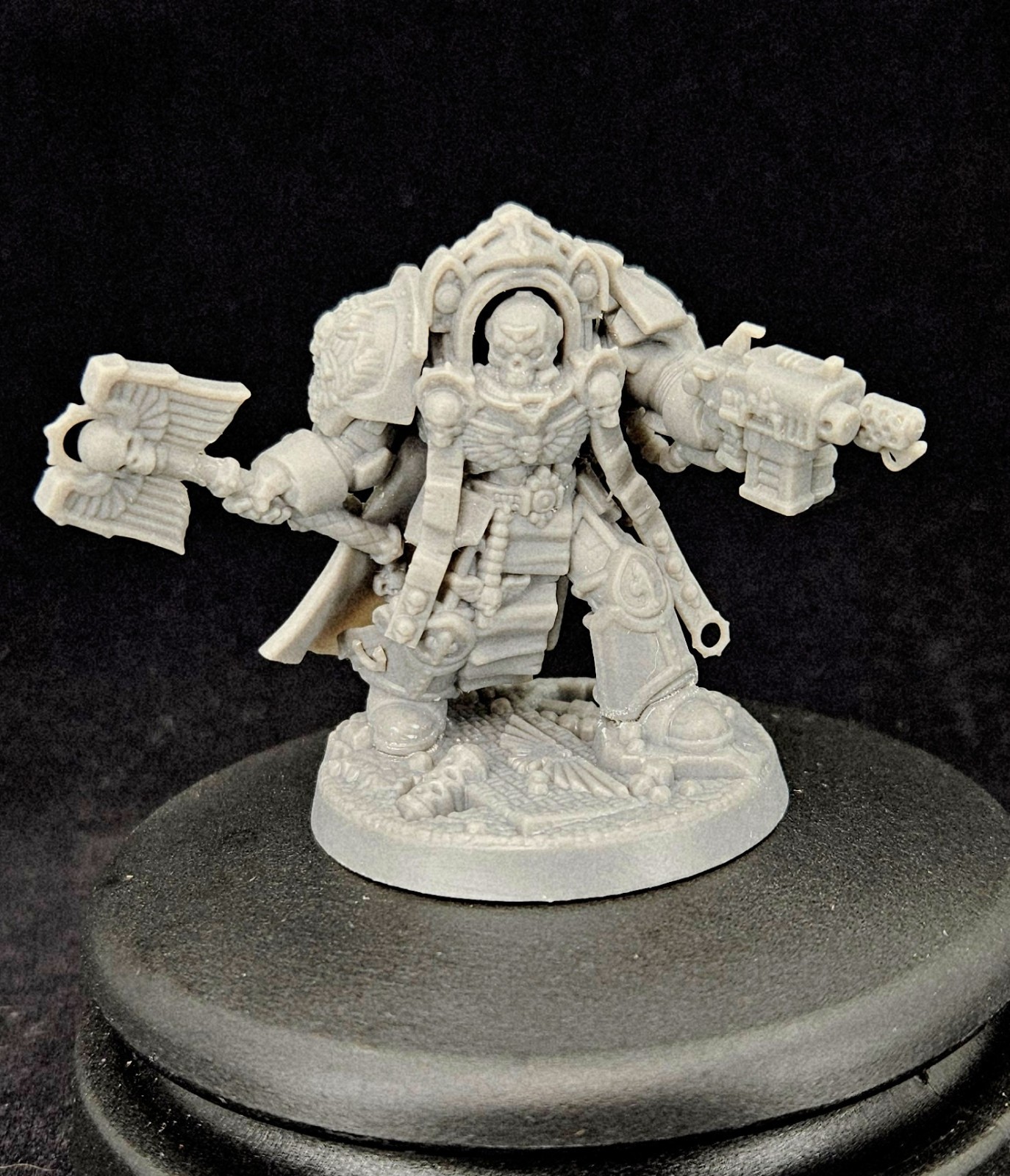 40K Terminator Chaplain Tarentus Commemorative Series