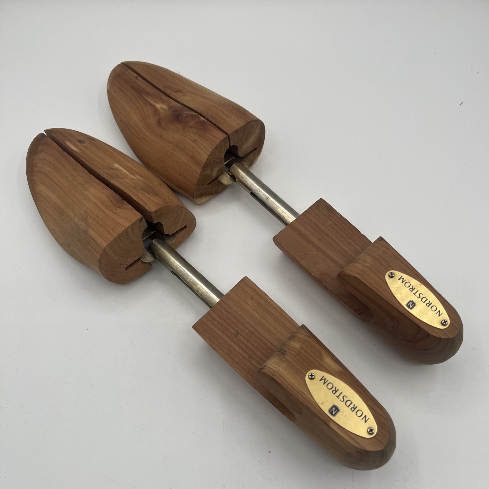 Nordstrom Shoe Trees Mens Large Brown Cedar Wood Adjustable Pair Made USA