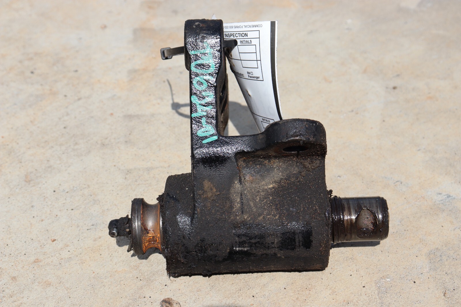 17-24 FREIGHTLINER CASCADIA 126 SPRING ANCHOR BRACKET 23411153 OEM