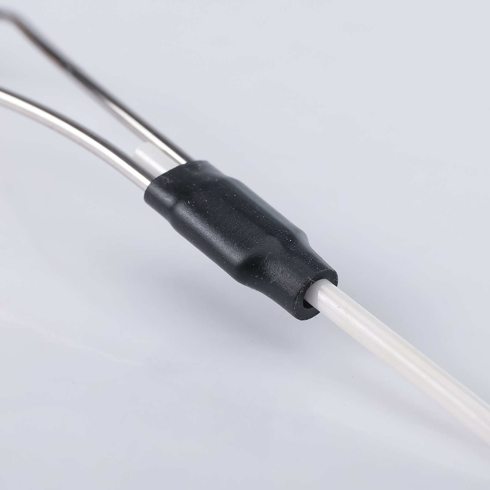Tiemco Ceramic Bobbin CRVD/STD - FREE SHIPPING