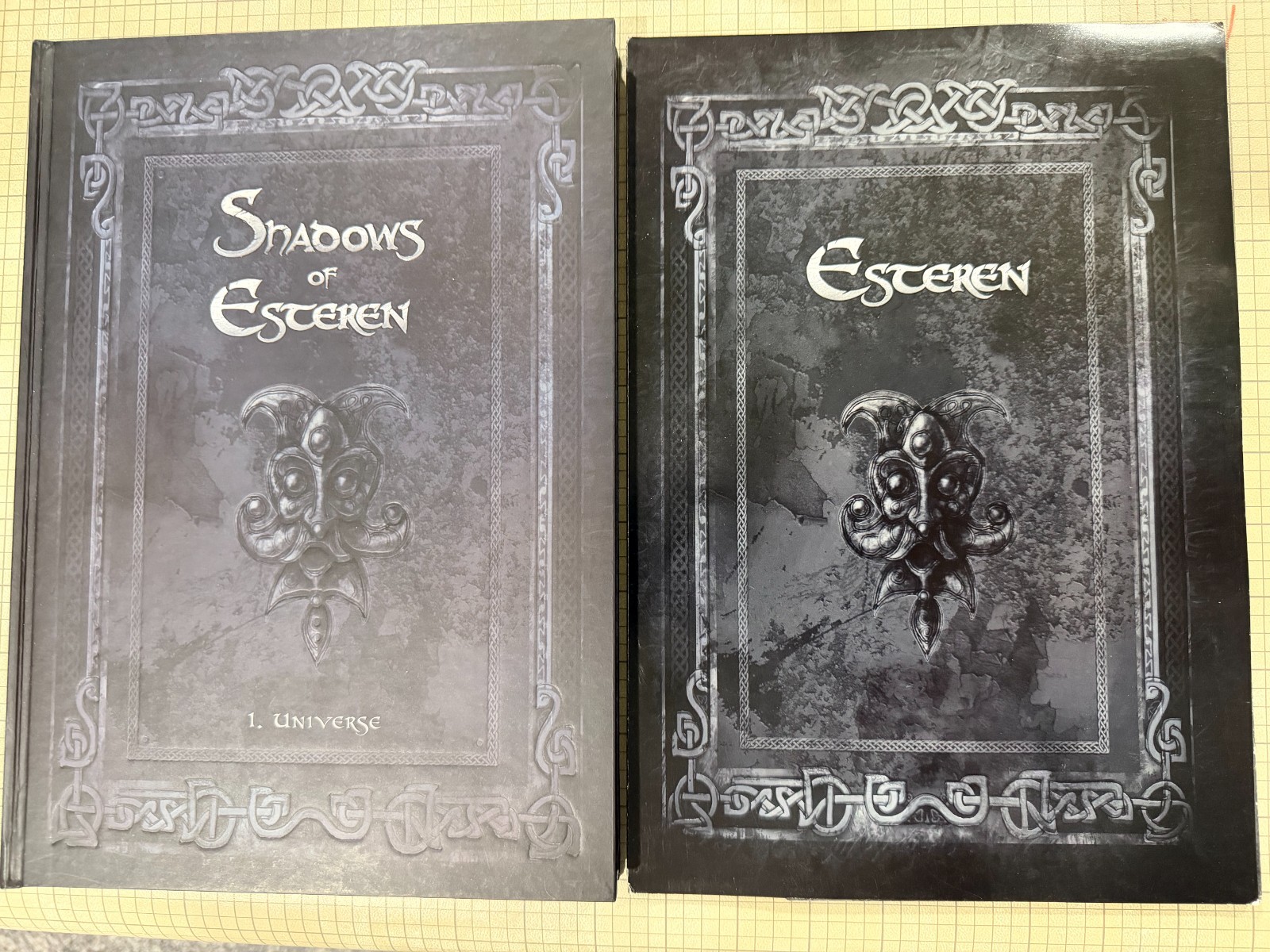 Shadows of Esteren - Book 1: Universe Limited Edition + Artwork