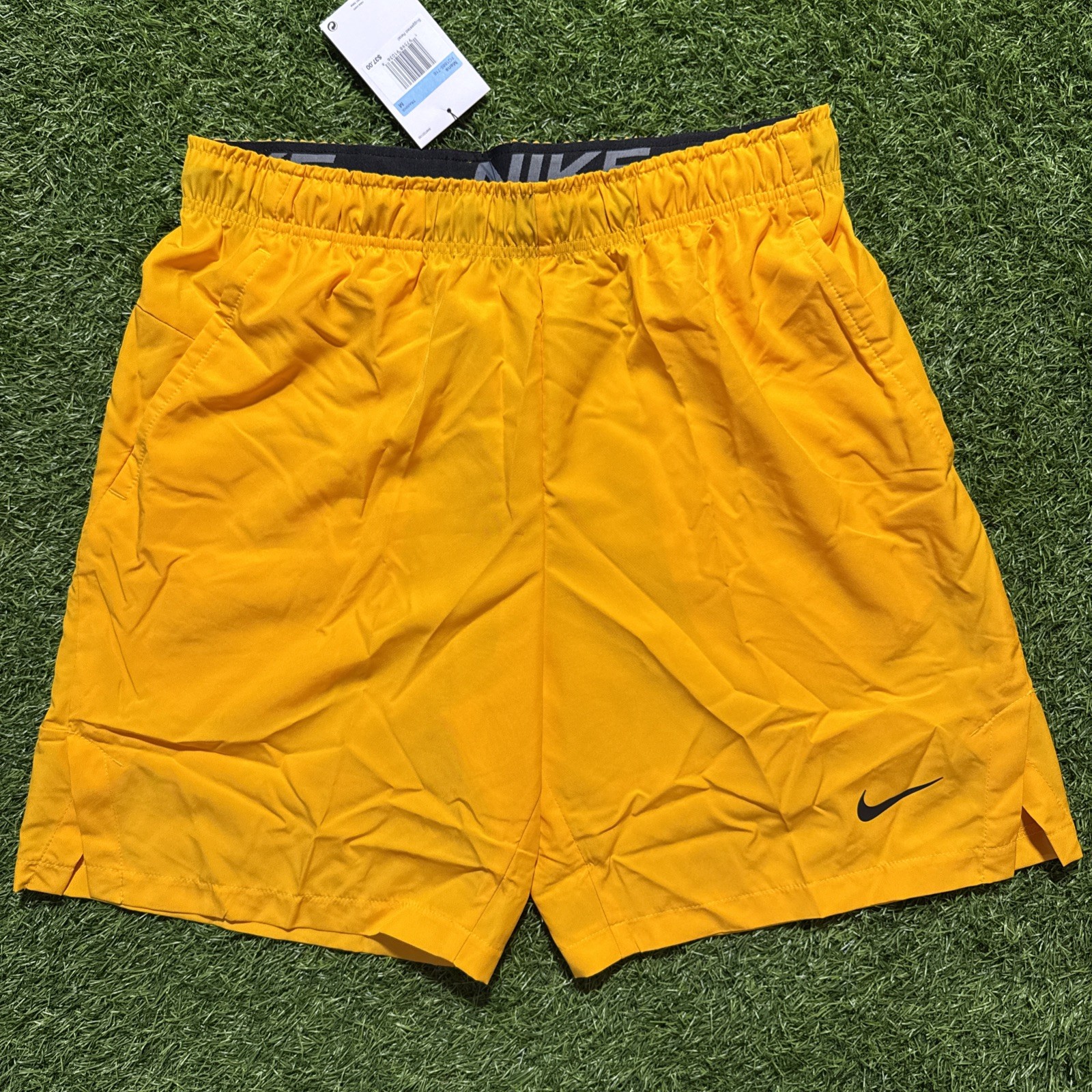 New Nike Dri-FIT Team Flex Training Men’s Yellow Shorts FQ1885-716 Sz Medium