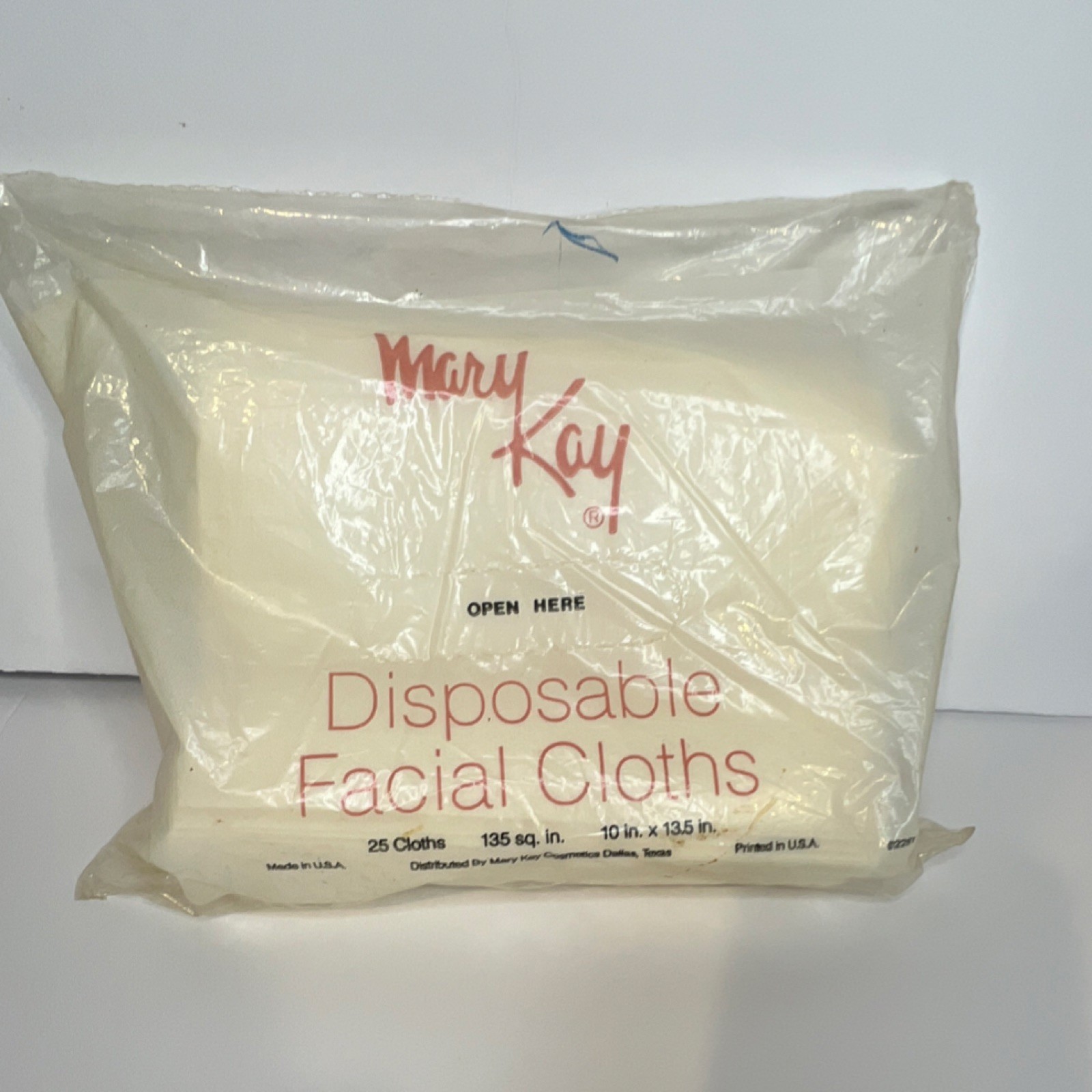 Vintage Mary Kay Disposable Facial Cloths 25 Count Sealed White Pack