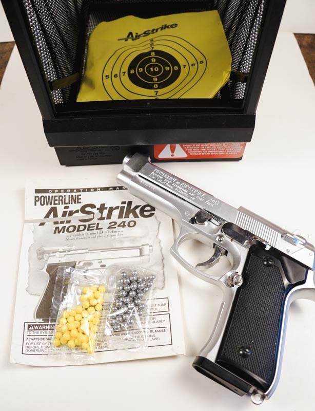 Vtg Daisy Powerline Airstrike 240 Air Pistol Kit with Manual, Pellets, & Target