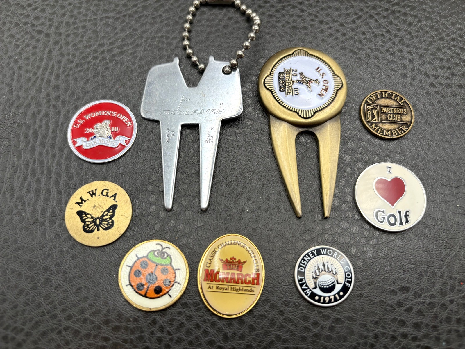 Vintage Golf Divot Repair Tools & Ball Markers Lot - US Open, PGA, Tournaments