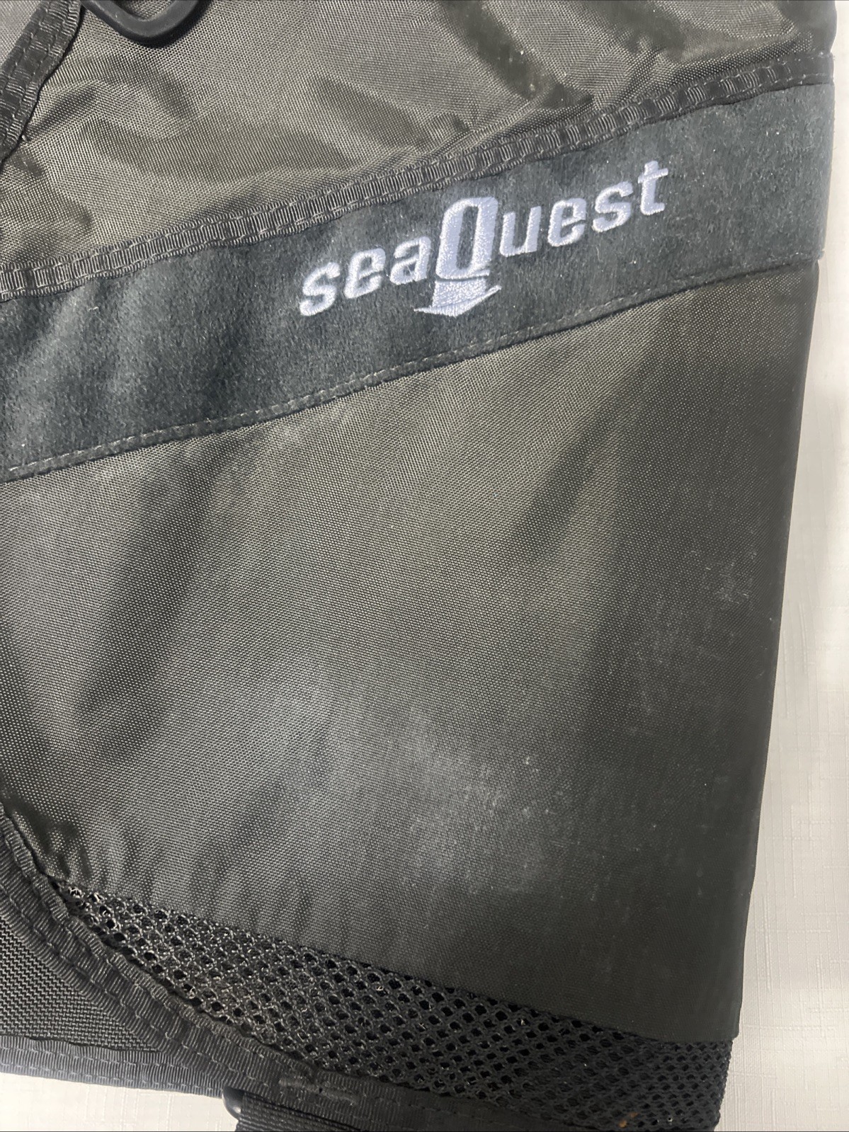 Seaquest Scuba Vest Size XL Nice!