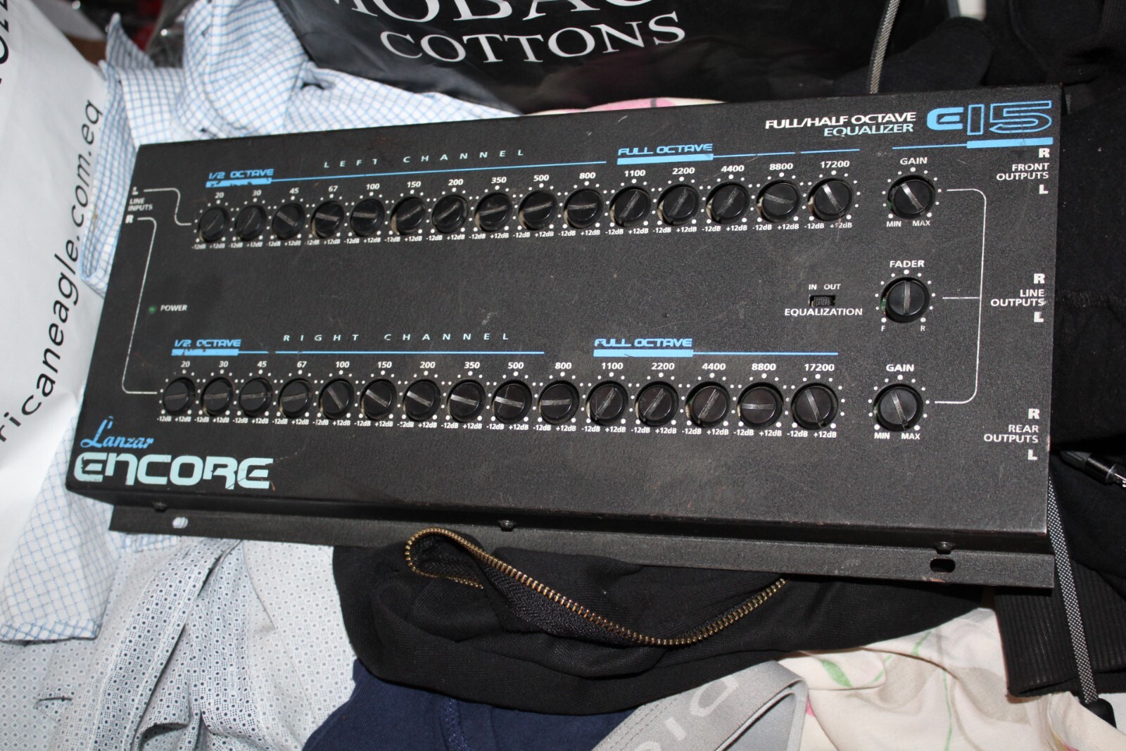 lanzar E15 Encore Full/Half Octave Equalizer Rare  Condition