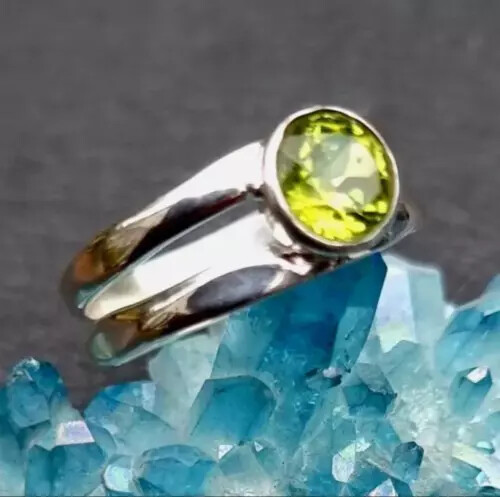 Peridot Gemstone Handmade 925 Sterling Silver Statement Ring All Size R68