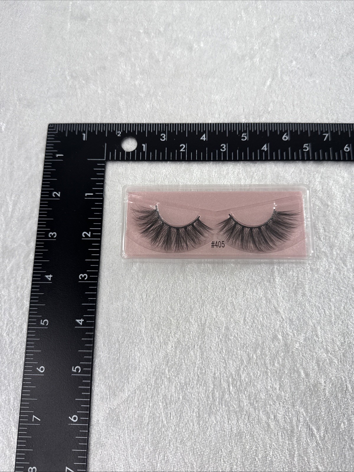 false eyelashes #405