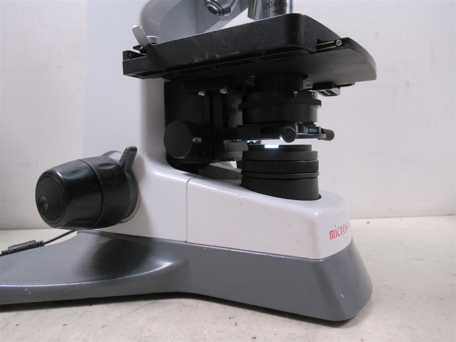 Micros Austria MCX100LED Daffodil Microscope Binocular 3 Objectives & Eyepieces