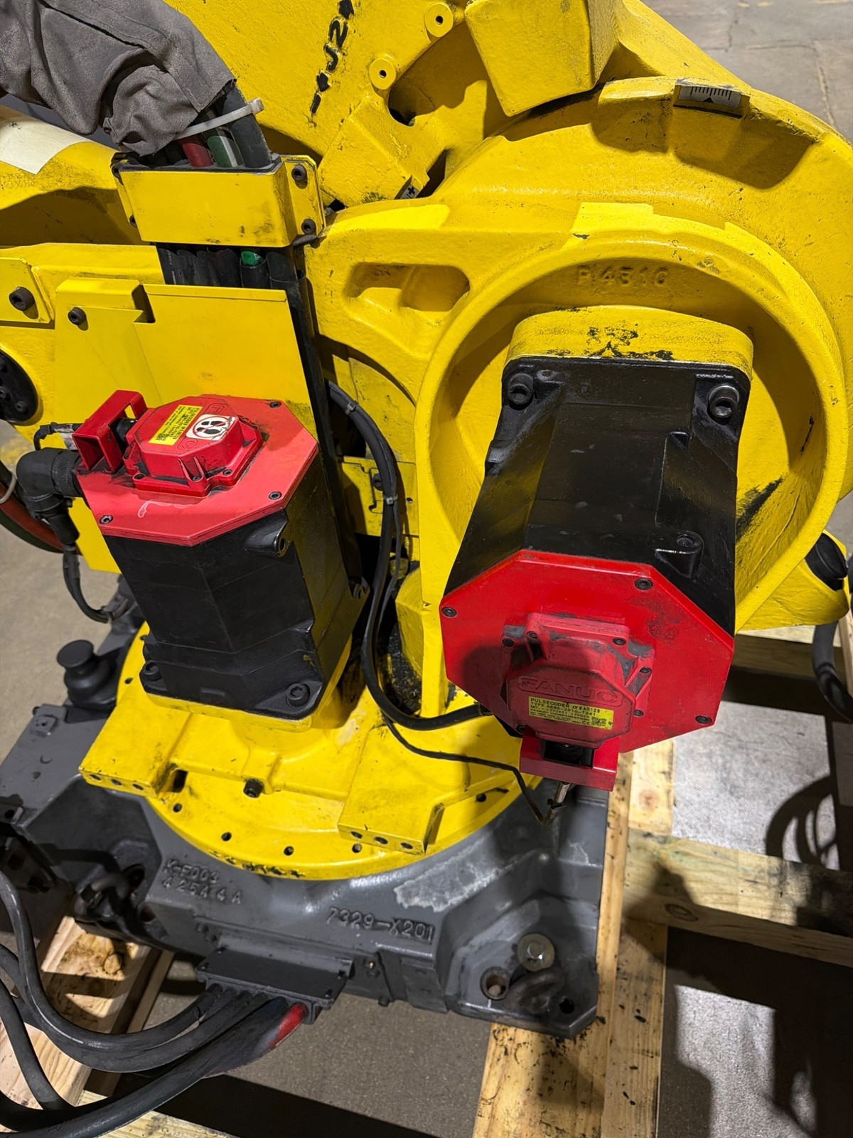 FANUC R-2000iB/210F Complete w/ R-30iB Controls USED