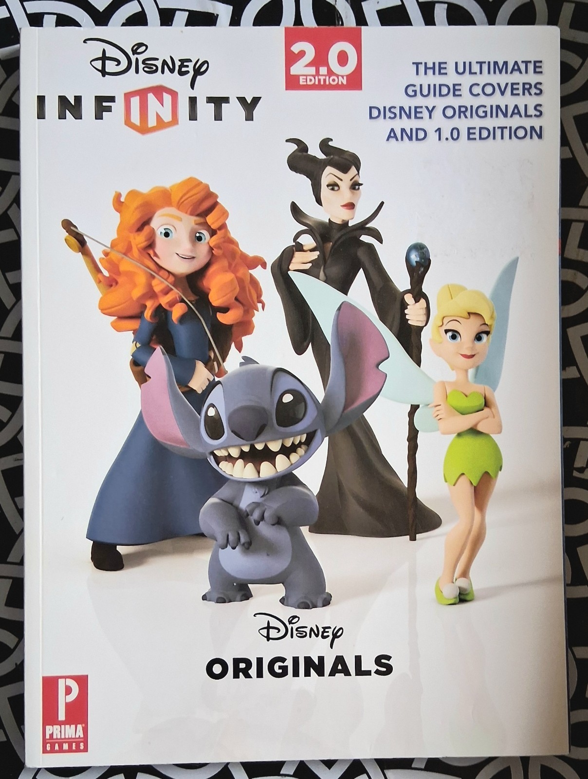 Disney Infinity Strategy Guide 1.0 - Original & White Pages! Nice.