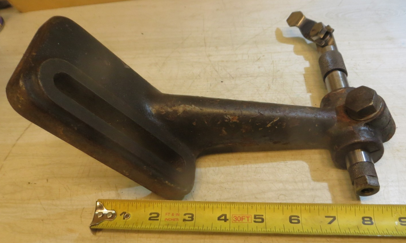 TOOL & CUTTER GRINDER FINE ADJUSTABLE FEED FINGER STOP