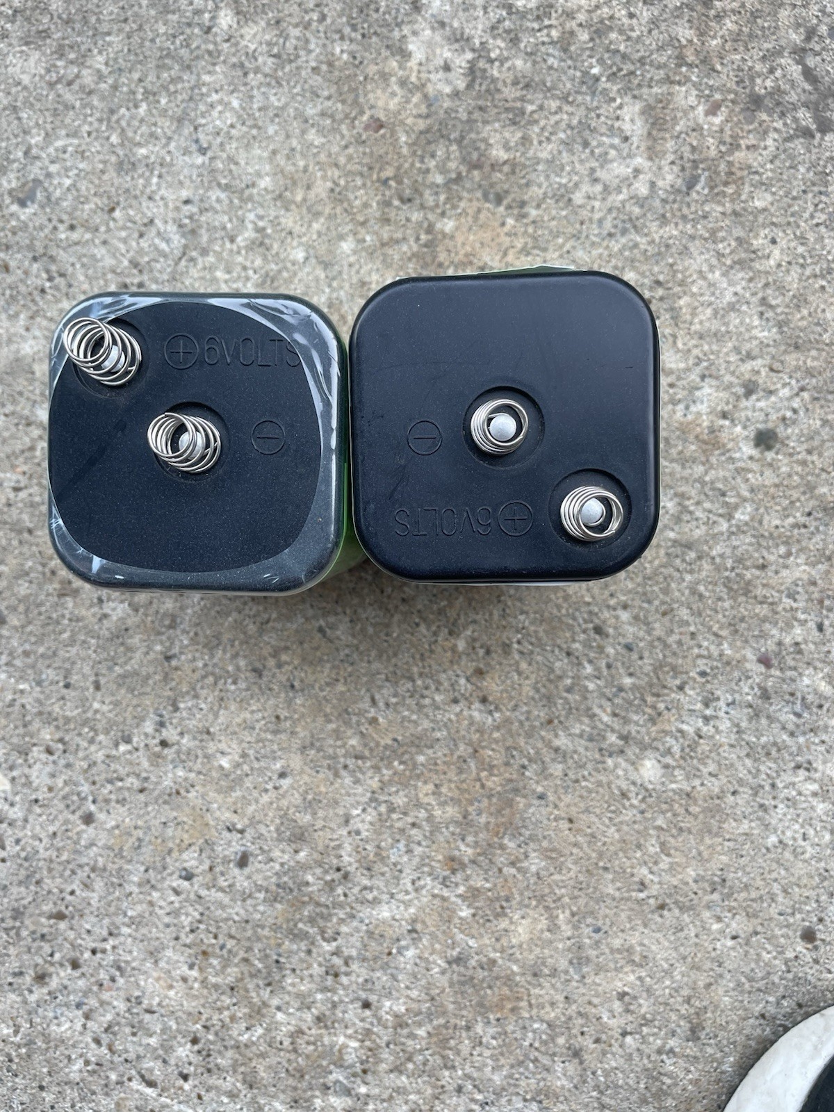 Two (2) Pack Interstate Workaholic DRY1403 Heavy Duty 6v Battery