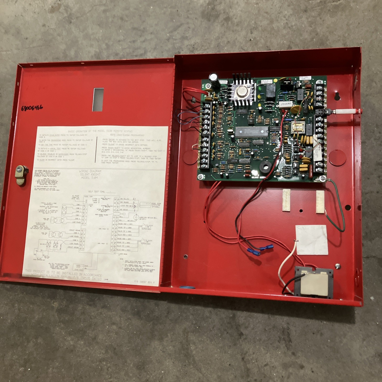 Silent Knight Model 5104 4 Zone Fire Alarm Control panel