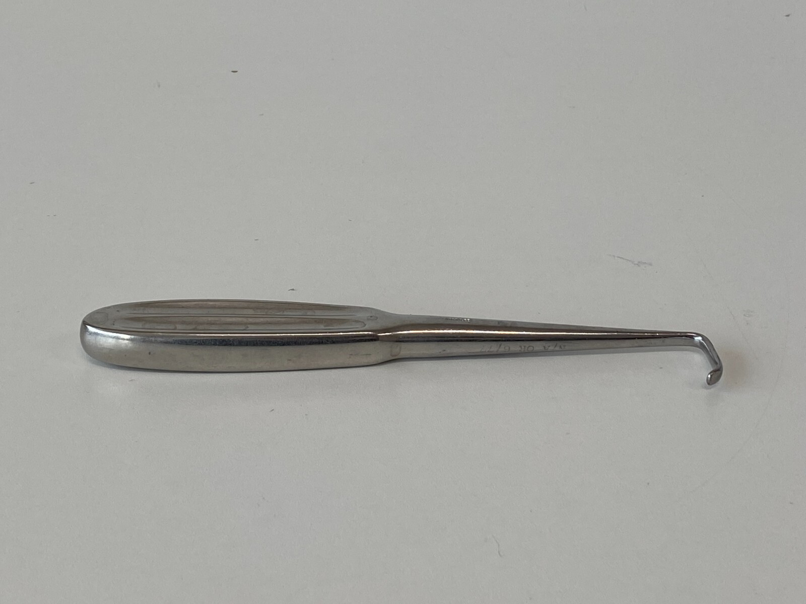 L24: Weck 481610 Lahey Retractor