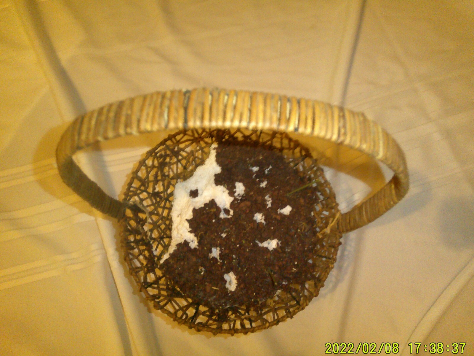 OLD WIRE BASKET WICKER COATING