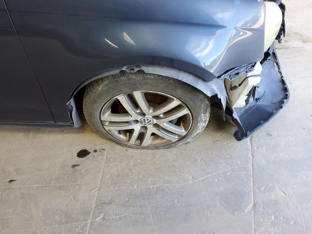 JETTA 2005 Battery Tray 491063