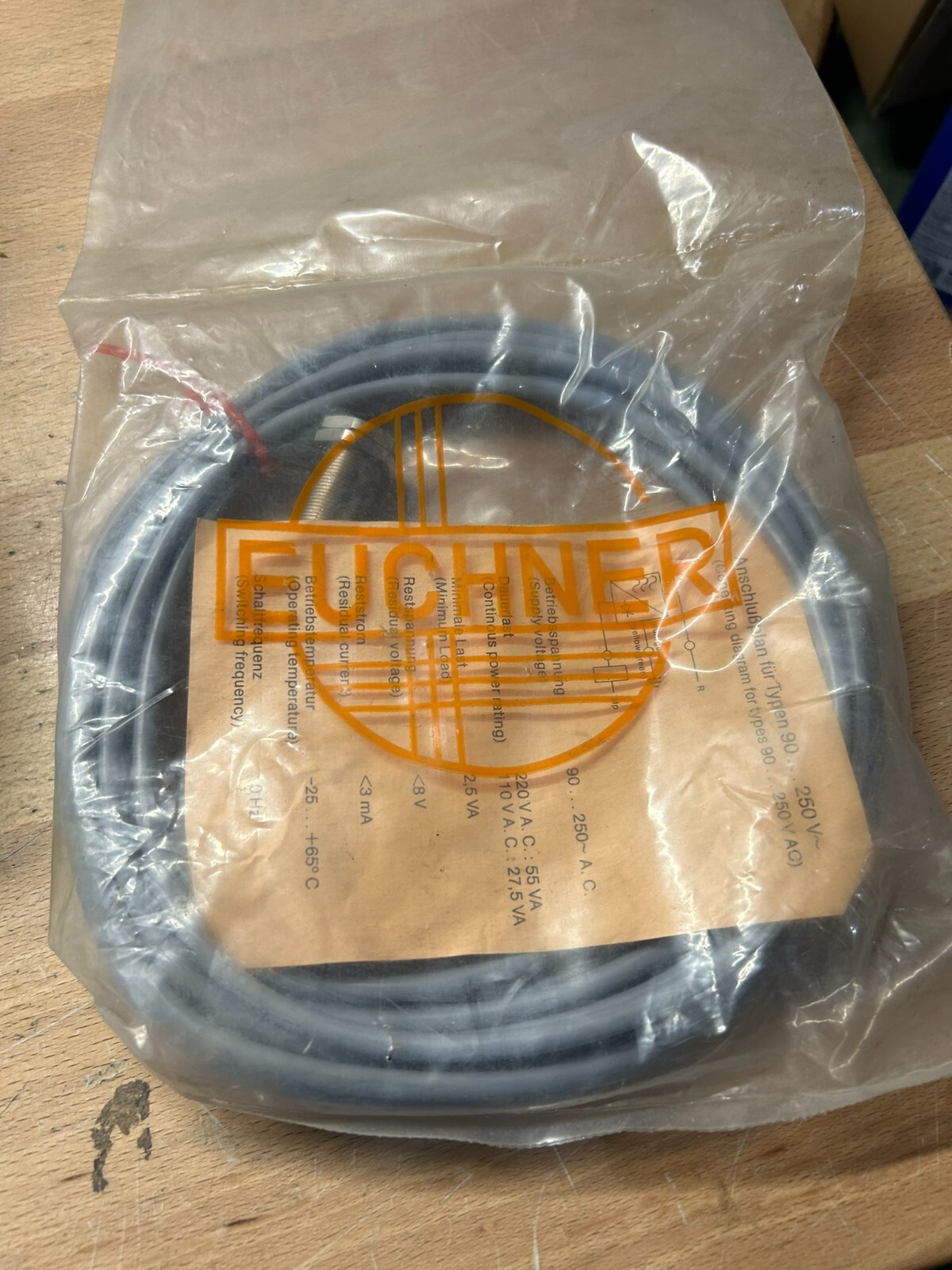TEKNIC EUCHNER EGT 18X05 AP 024 INDUCTIVE PROXIMITY SWITCH-NEW