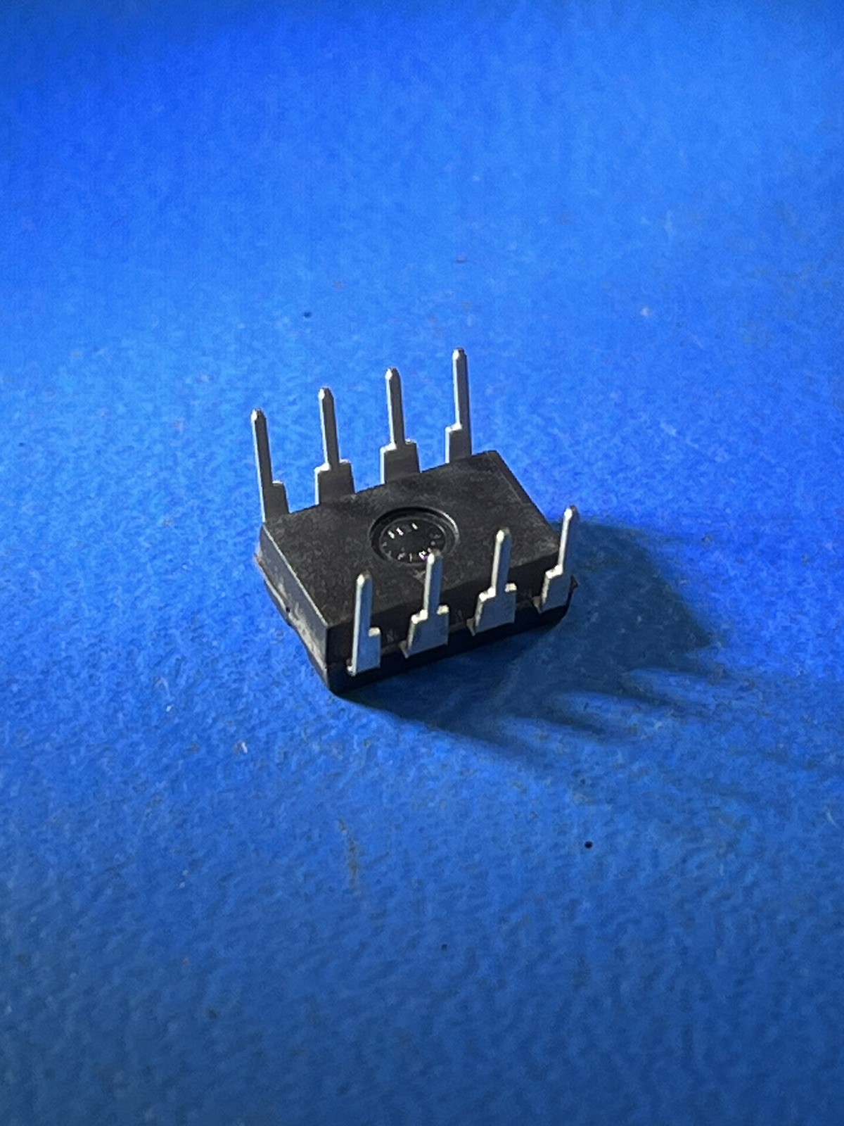 ICE1PCS02 - Infineon Technologies - IC,POWER FACTOR CONTROLLER,DIP,8PIN (20 pcs