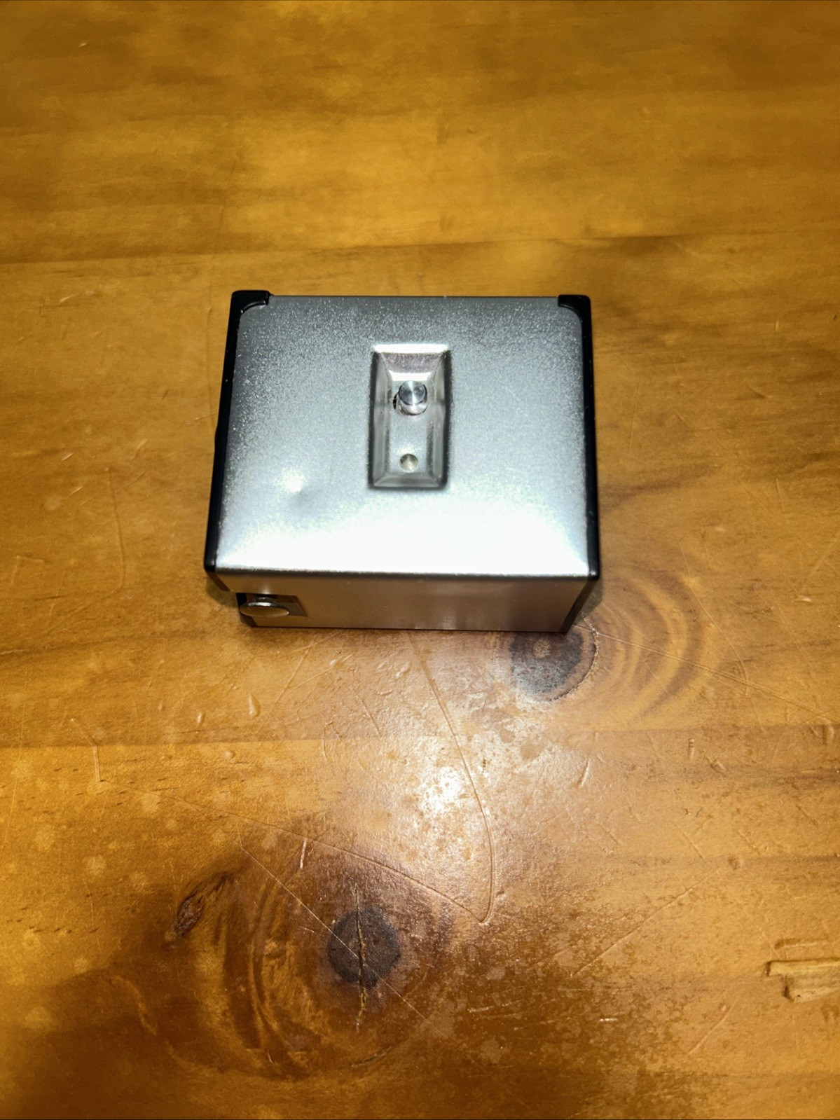 VINTAGE 10135 ROLLEI 16 CAMERA FLASH UNIT ATTACHMENT
